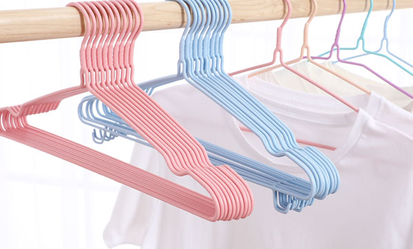 致力于衣架生產(chǎn)領(lǐng)域，始終如一